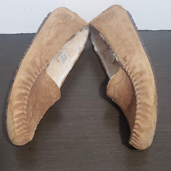 UGG Classic Suede Tan Slip on Moccasin Slippers Sheepkeen Lined 11/ EU 42 - Picture 10 of 12
